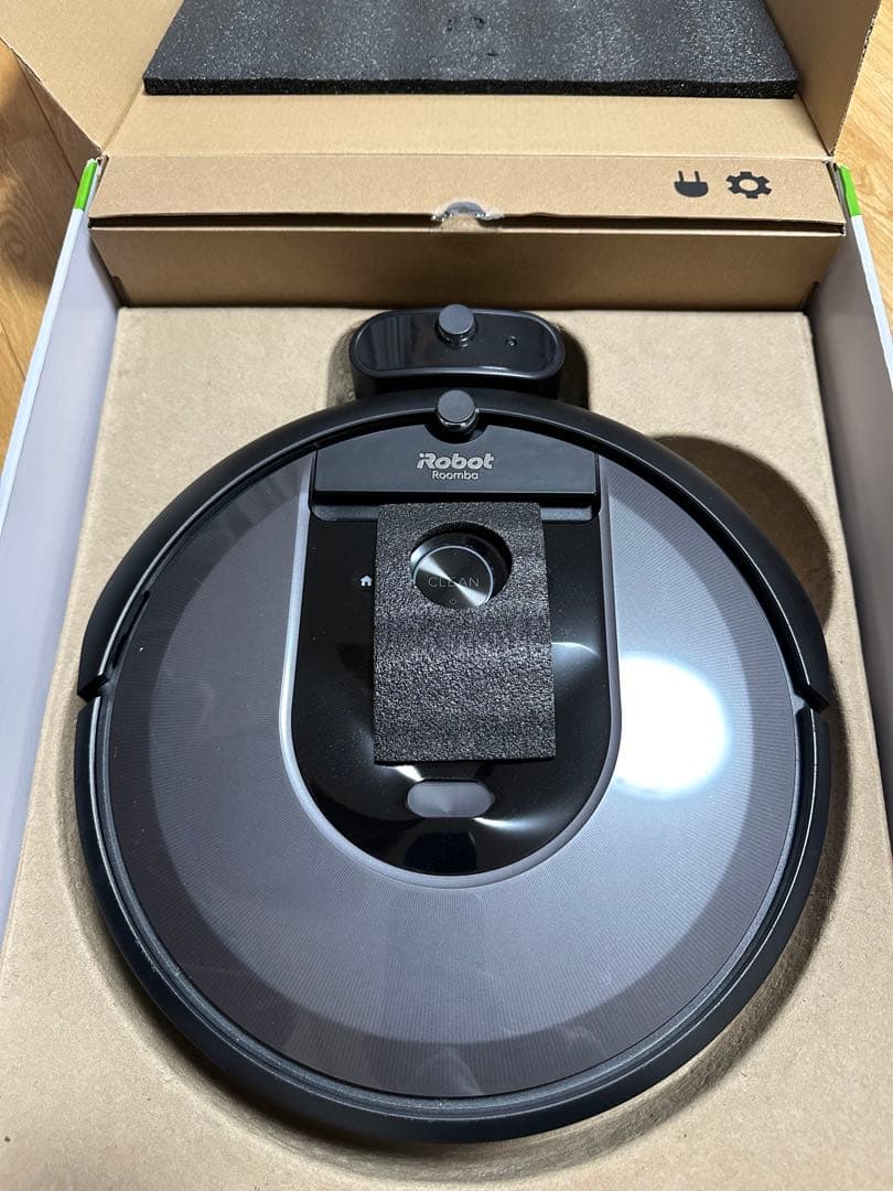 iRobot Roomba i7 ロボット掃除機 本体 グレー 充電ドック付き