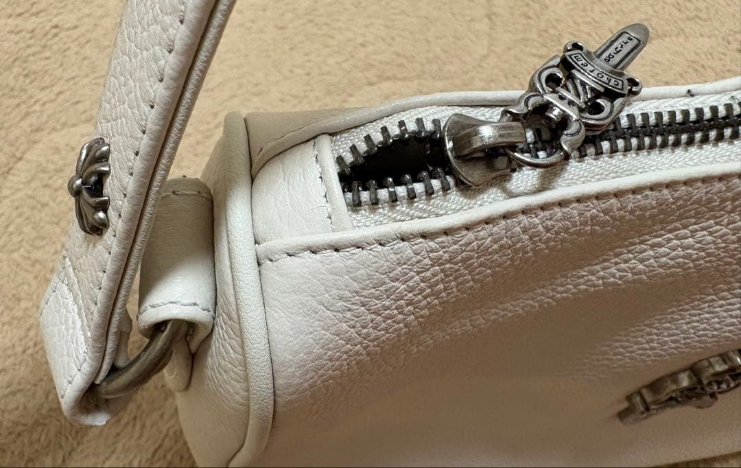 クロムハーツ　白ホワイト　ハンドバッグ　新品未使用品