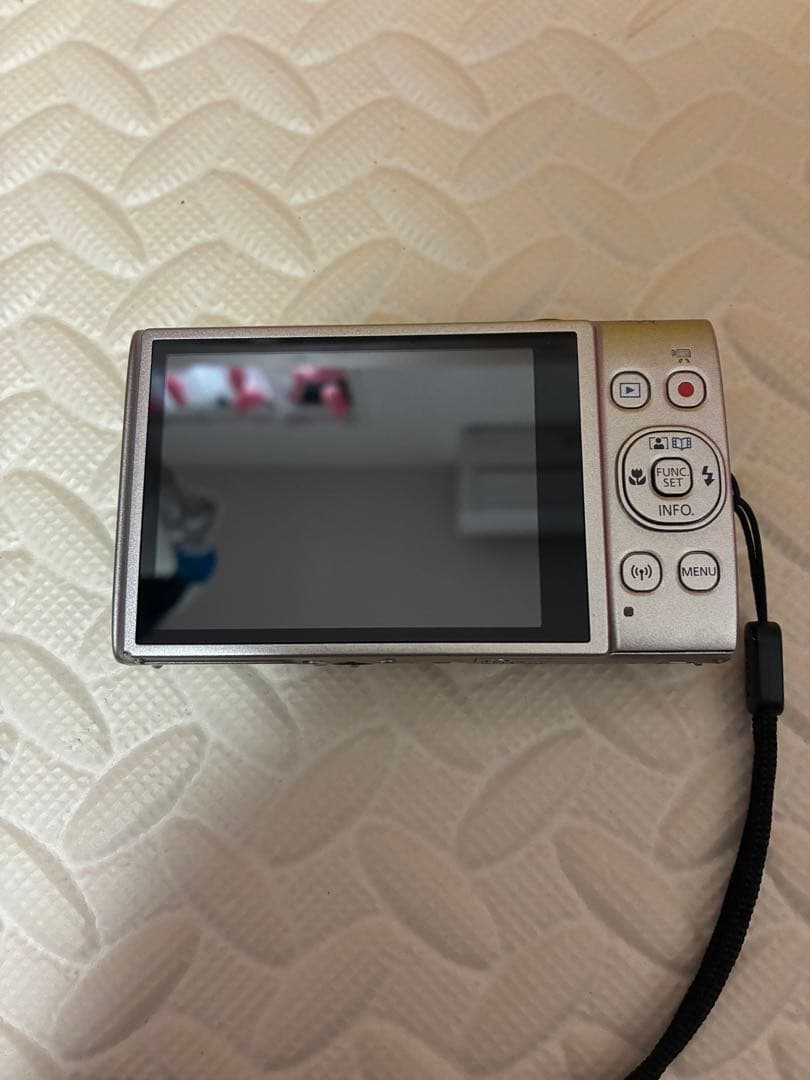 美品　canon ixy650 デジタルカメラ