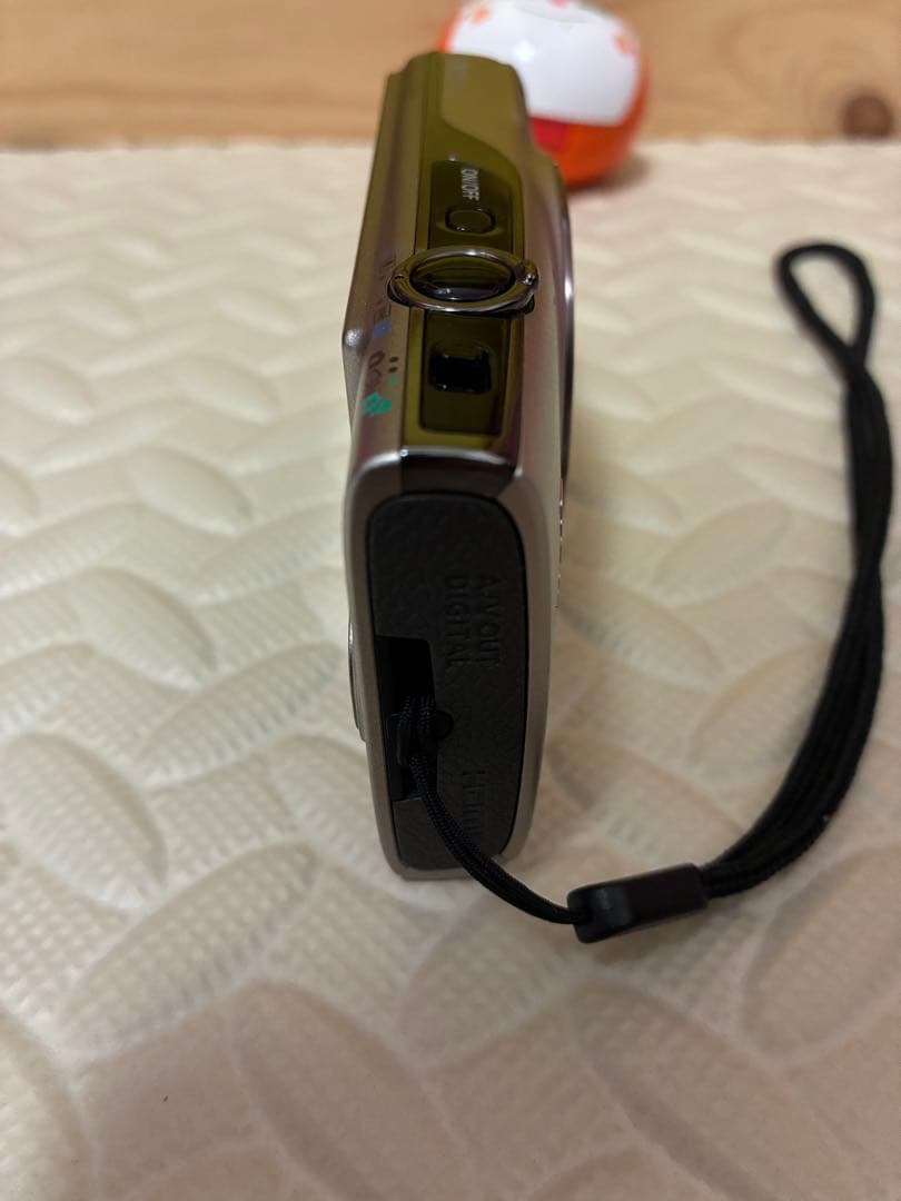 美品　canon ixy650 デジタルカメラ