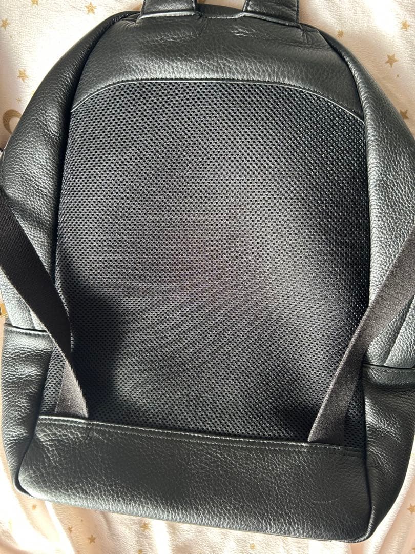 ch!iiibag/チーバッグ leather backpack ブラック