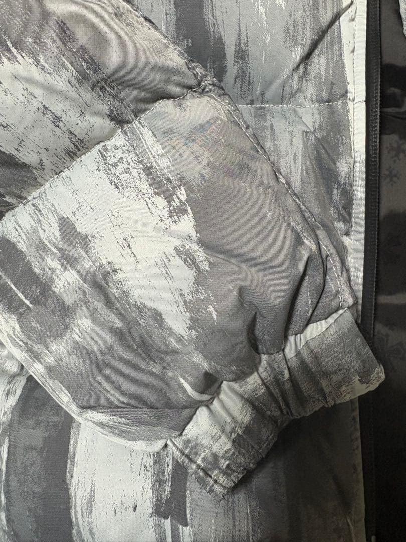 TATRAS 迷彩柄 ダウンジャケット