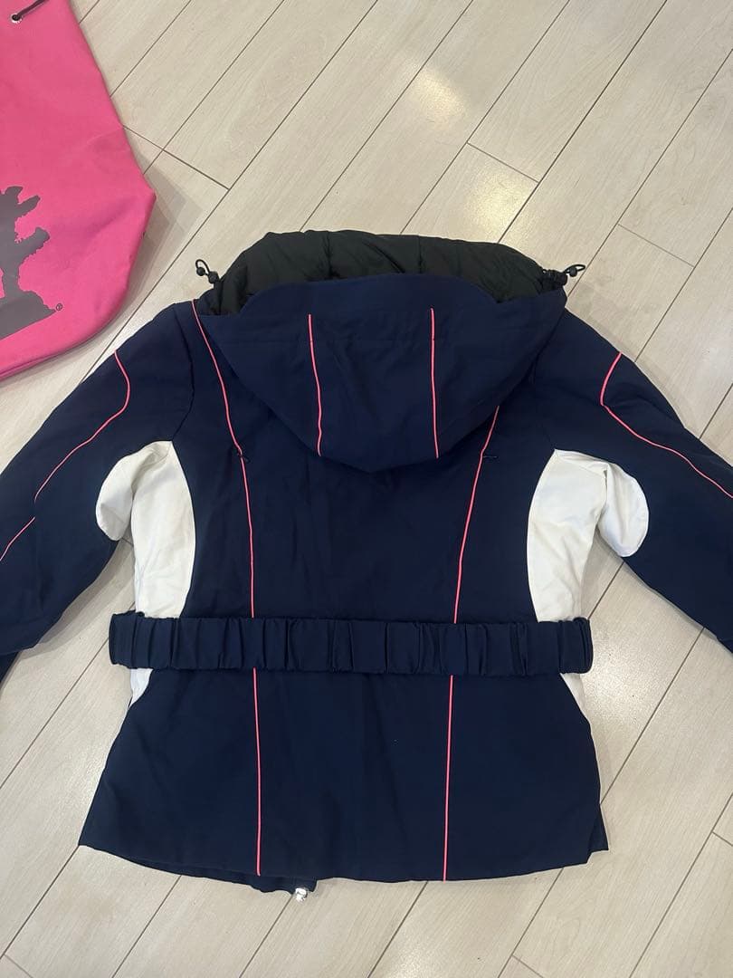 EA7 EMPORIO ARMANIスキーウェア上下