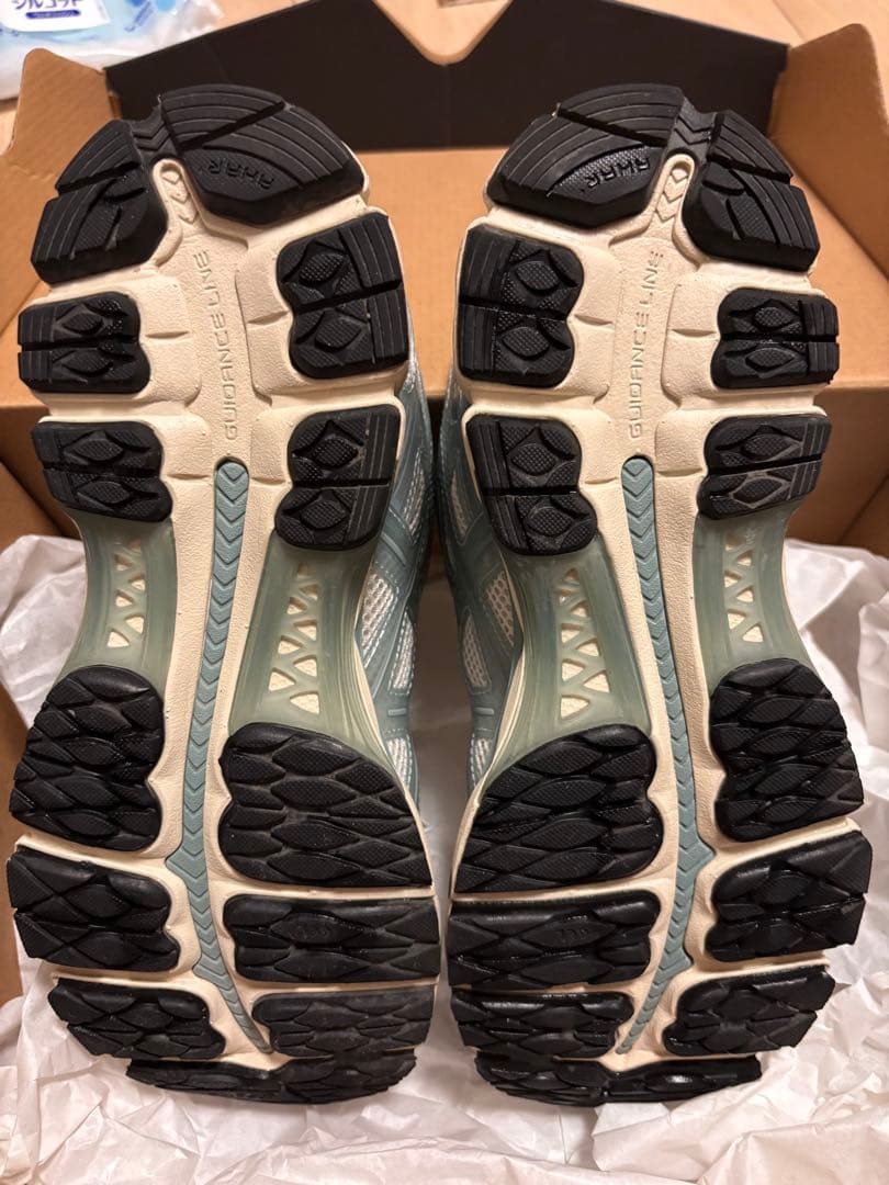 KITH Ronnie Fieg × Asics ゲルカヤノ12.1