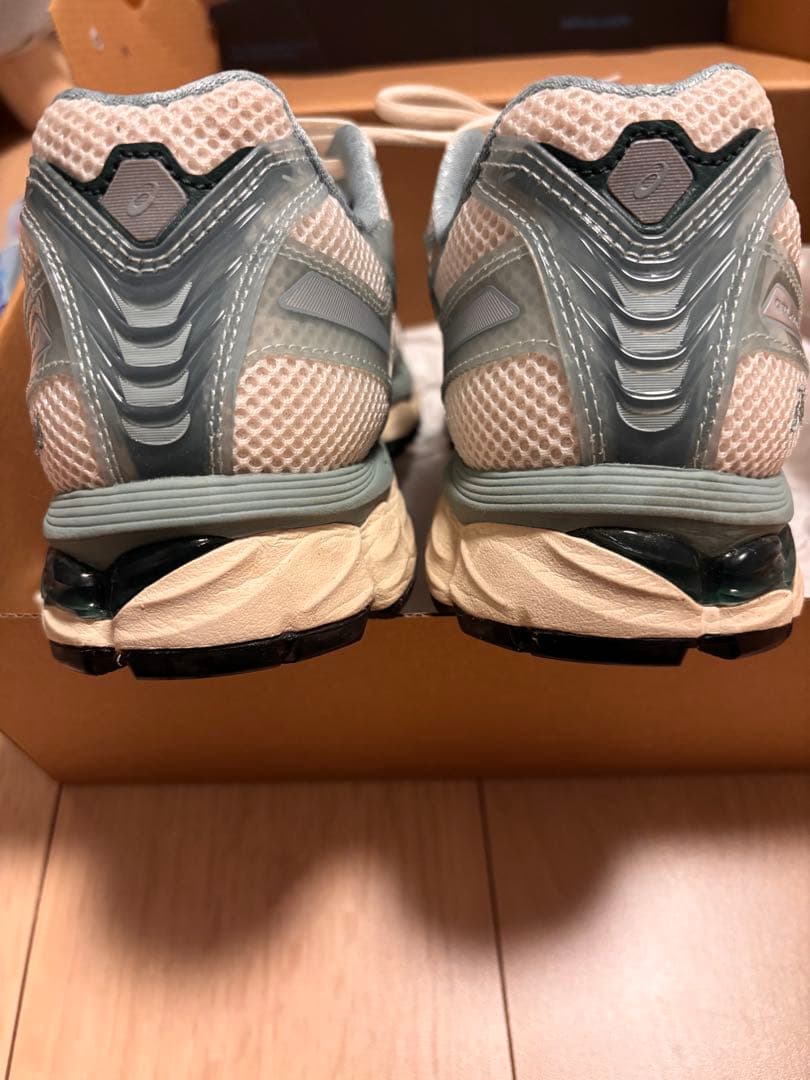 KITH Ronnie Fieg × Asics ゲルカヤノ12.1