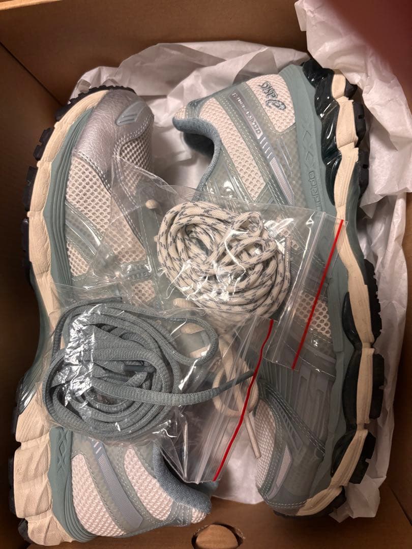 KITH Ronnie Fieg × Asics ゲルカヤノ12.1