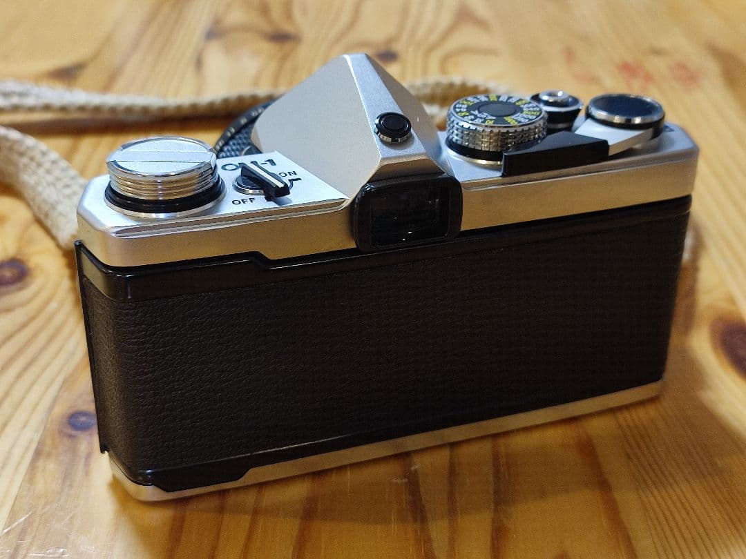 ［超希少］開発責任者の故 米谷美久氏サイン入りOM-1 美品 完動品レンズ2つ付