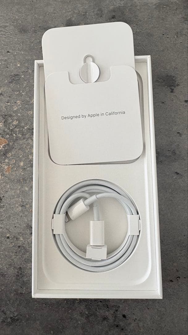 iPhone 14 Pro パラオ