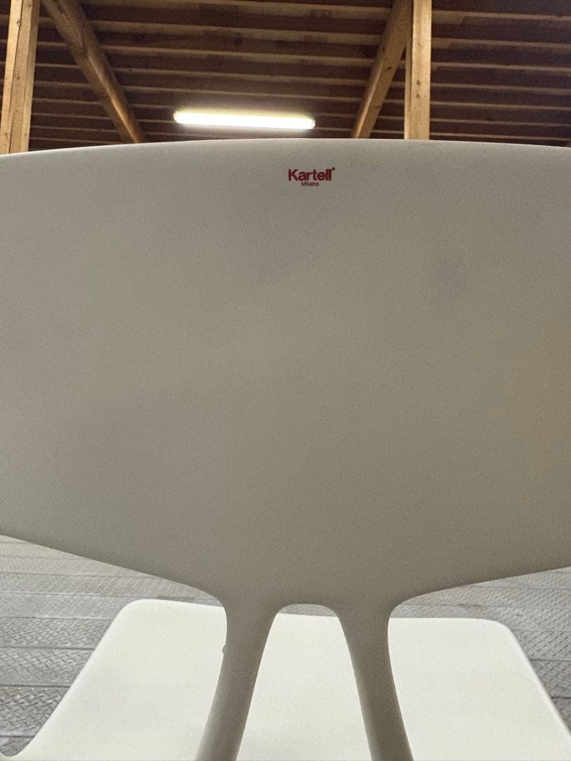 kartell A.I.フィリップ・スタルク