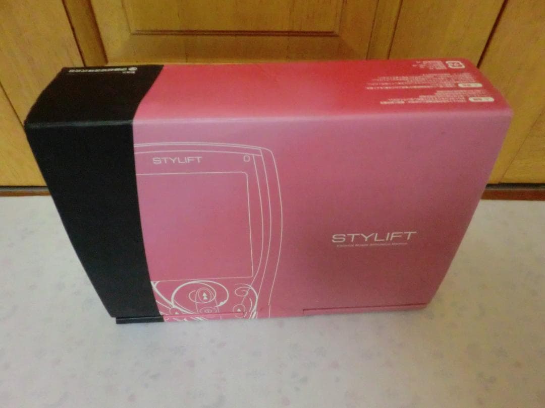 スタイリフト（STYLIFT）伊藤超短波株式会社■5000HzのEMSと回転M2