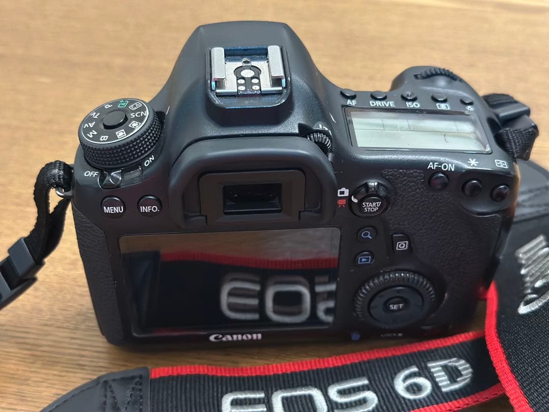 Canon EOS 6D 一眼レフ キャノン EF24-70mm F2.8L