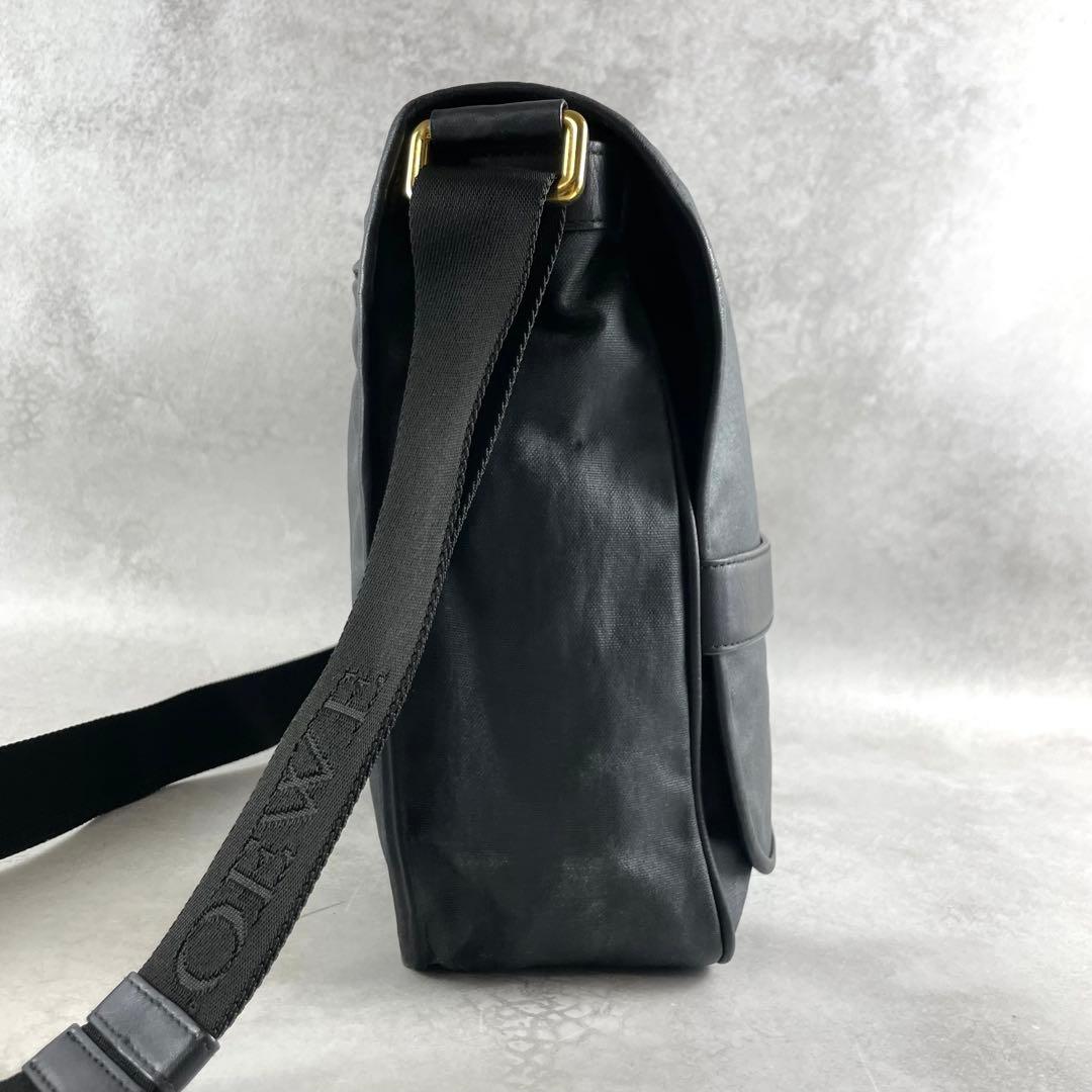 美品✨ ロエベ LOEWE ショルダーバッグ メッセンジャー ロゴ紐 ブラック