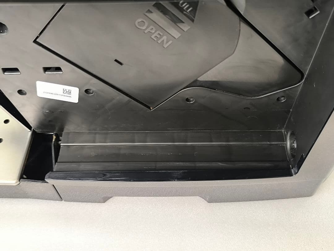 デロンギ　コンパクト全自動コーヒーマシンマグニフィカS ECAM22112B