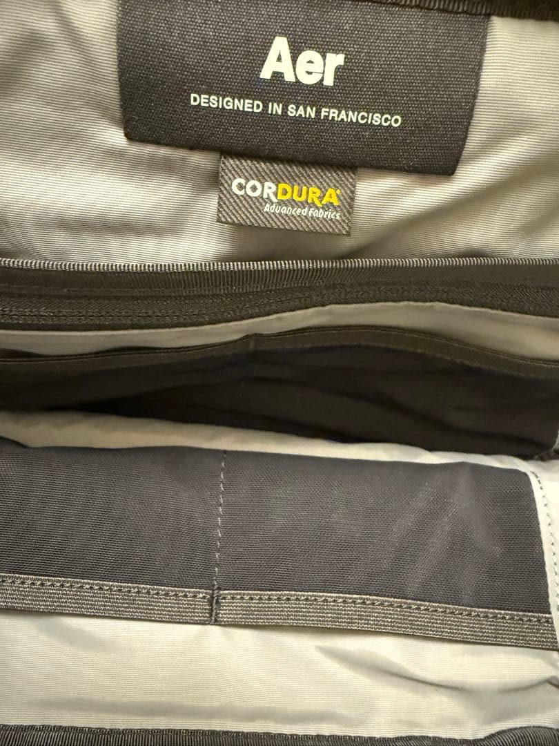 バッグ Aer Day Sling 3 MAX