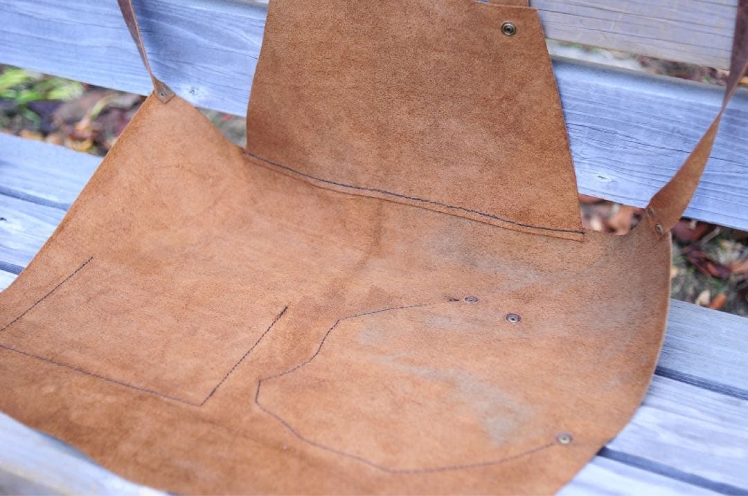 本革　エプロン 工房作業、DIY、ガーデニング、カフェ・美容師・革作業・木工