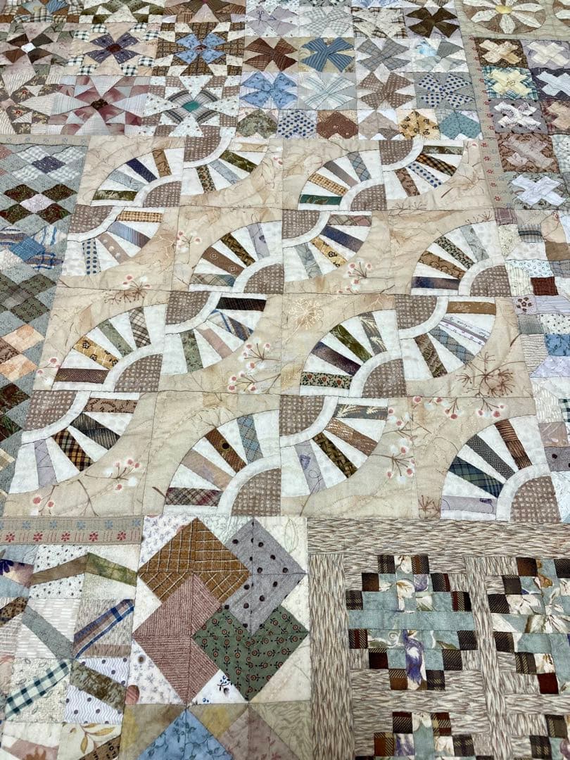 パッチワークキルト タペストリー　サンプラー