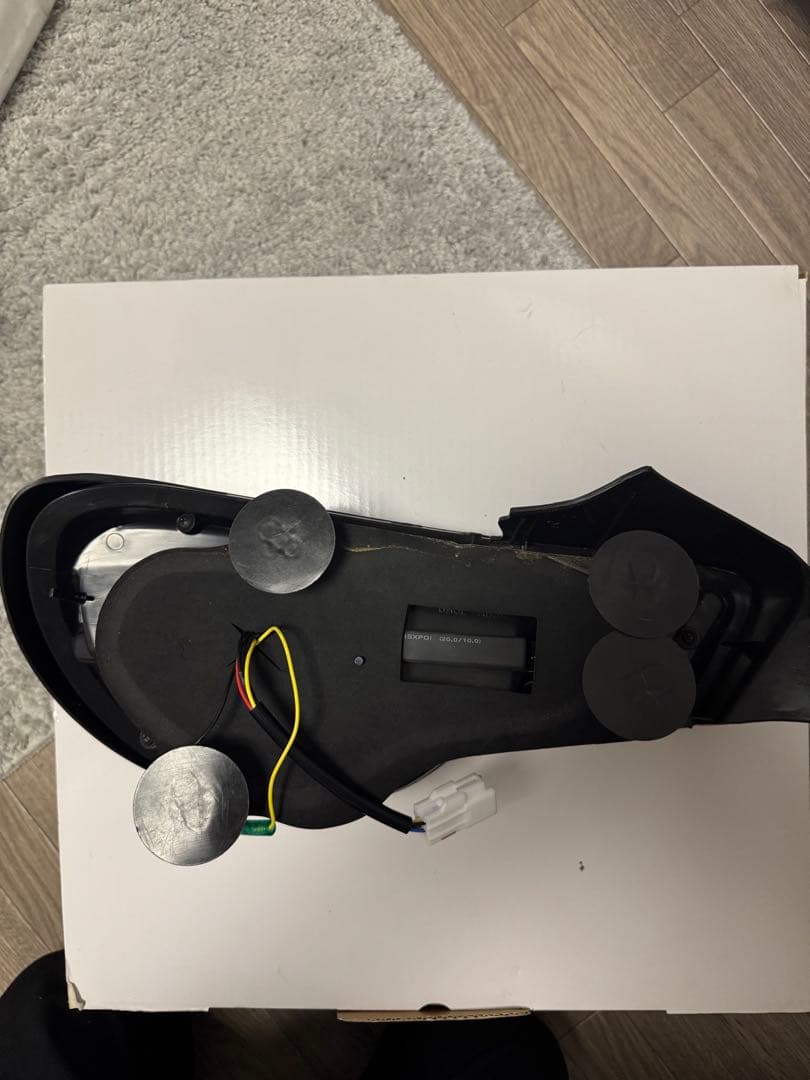 ヴァレンティ 86 テールランプ