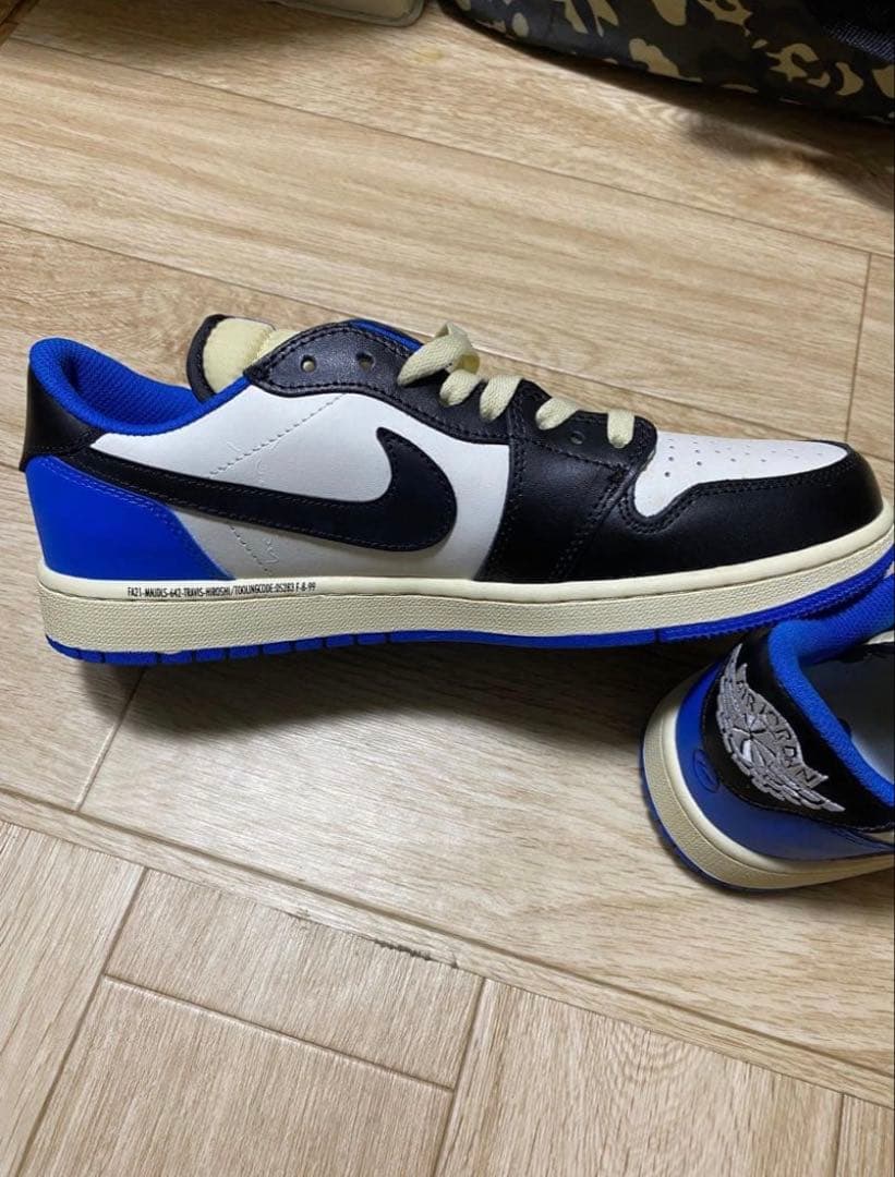 Nike Air Jordan 1 Low ホワイト/ブラック/ブルー