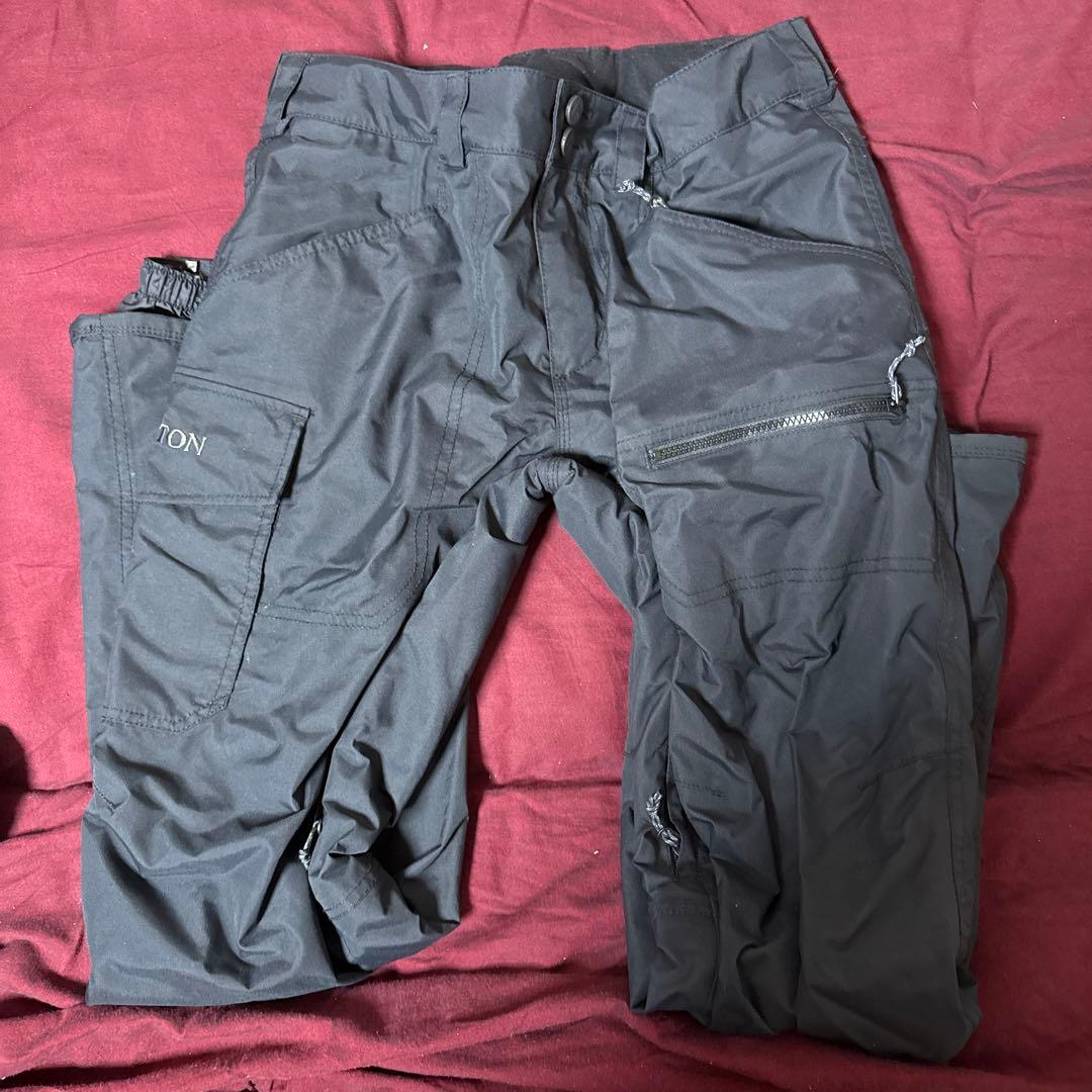 Burton ブラックジャケット フード付き