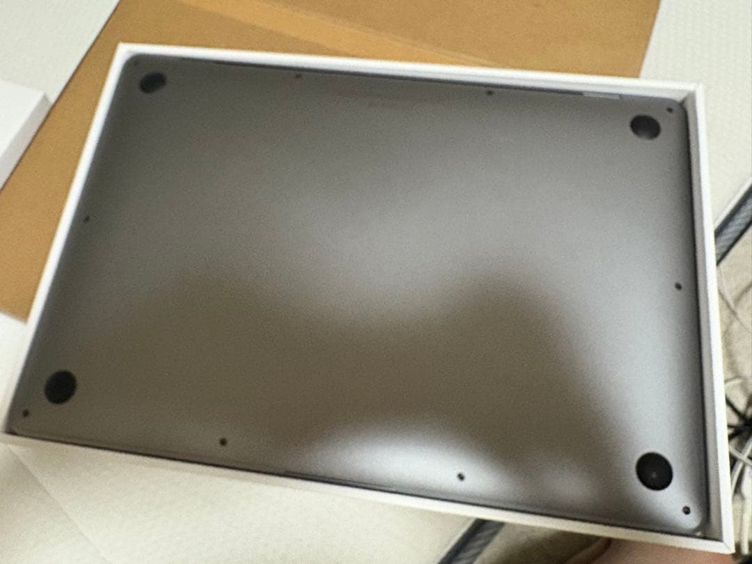 MacBook本体 MacBook Air M1 16gb 512gb 98%