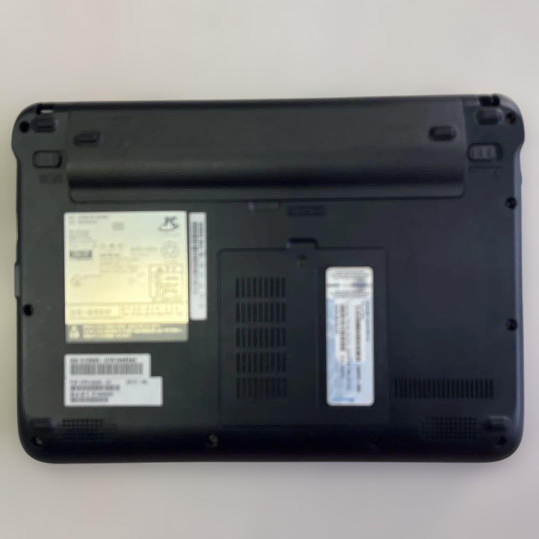 ☆格安美品☆WindowsXP☆長時間バッテリー付き10.1型小型ノートPC☆