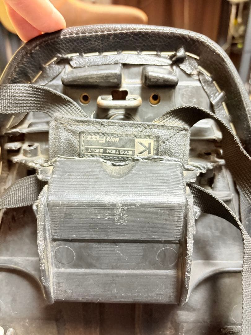 ホーネット タックロールシート 青スティッチ