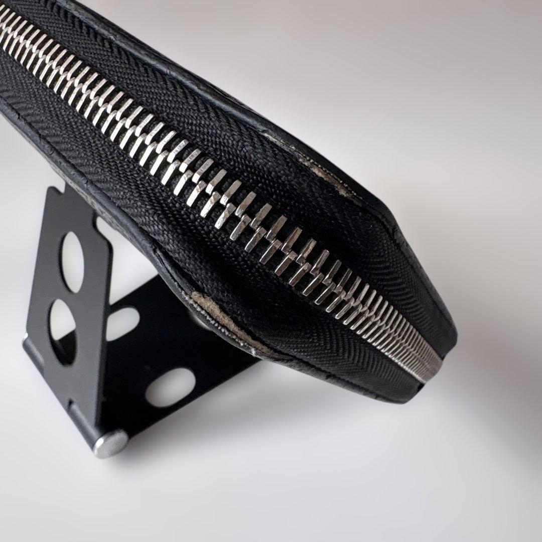 ルイヴィトン　長財布　マヒナ　ブラック