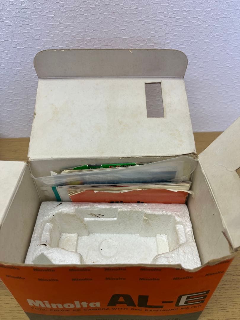 ミノルタ minolta AL-E フィルムカメラ　希少　カメラ　箱付き