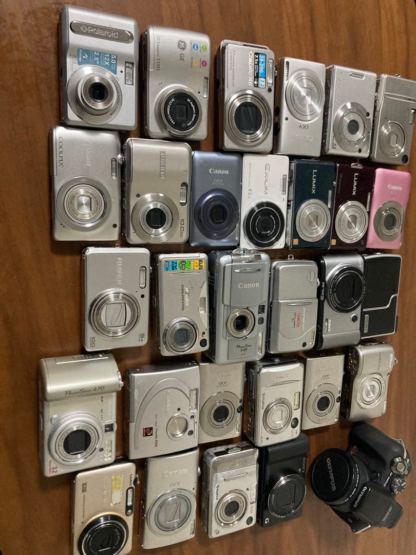 デジカメまとめ売り30台Canon/Nikon/LUMIX/EXILIM/IXY