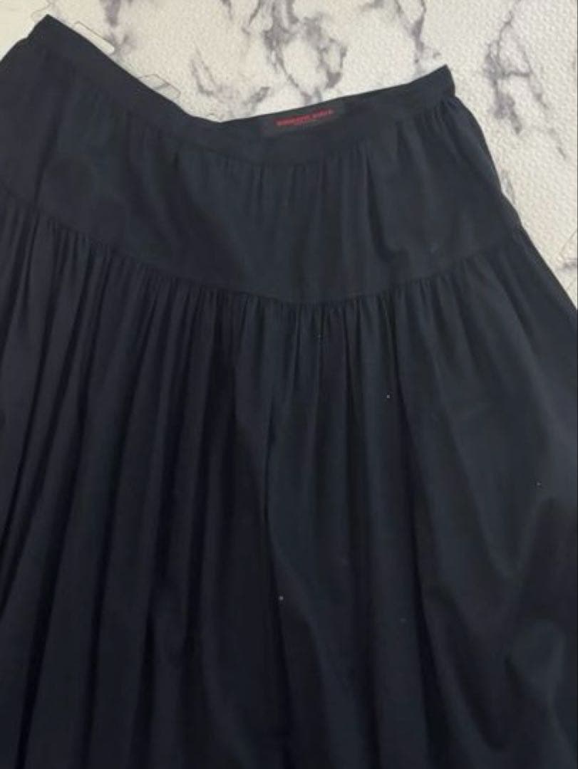 ☆未使用ワンダフルワールド黒 バルーンスカートセット
