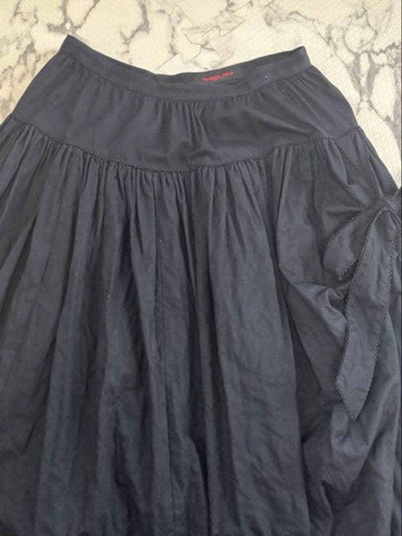 ☆未使用ワンダフルワールド黒 バルーンスカートセット