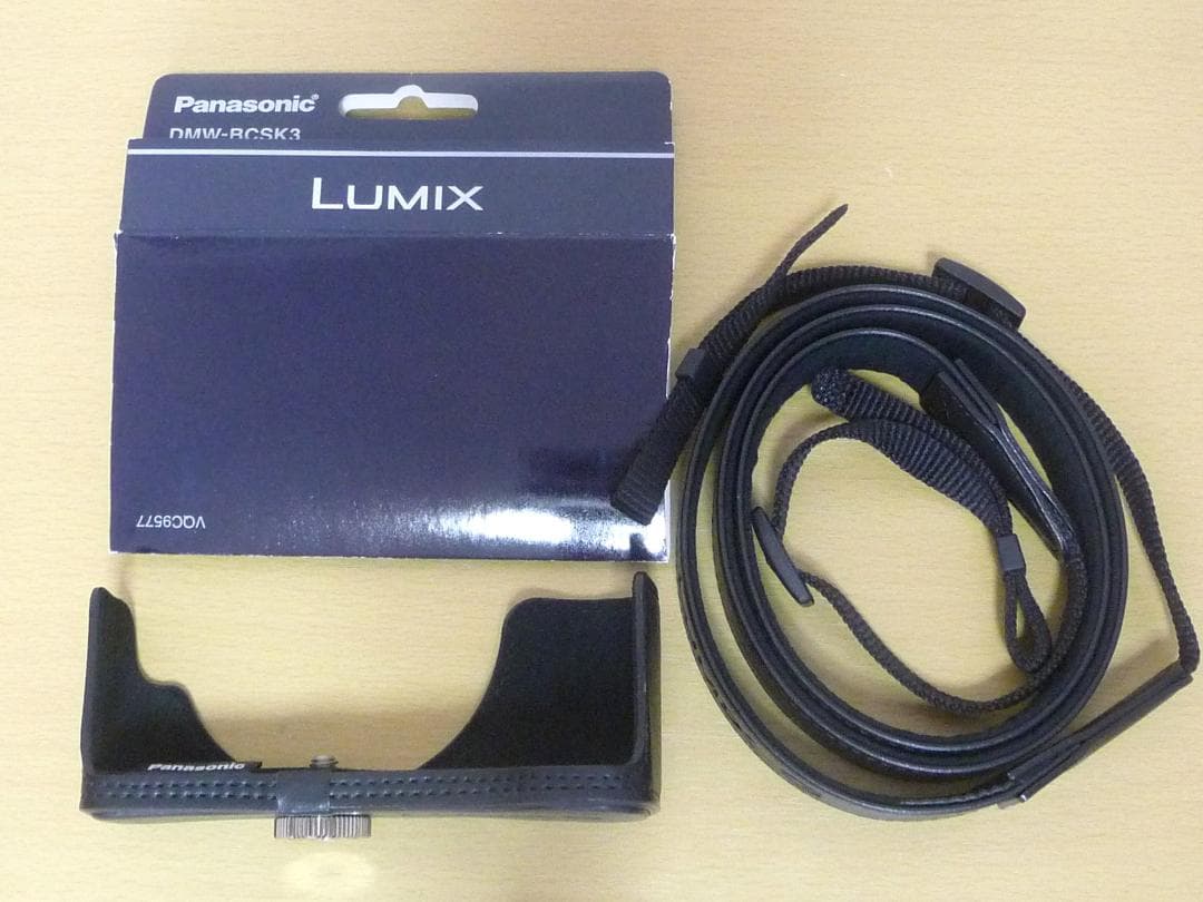 Panasonic LUMIX DMC-GF6W-K 及び アクセサリー他