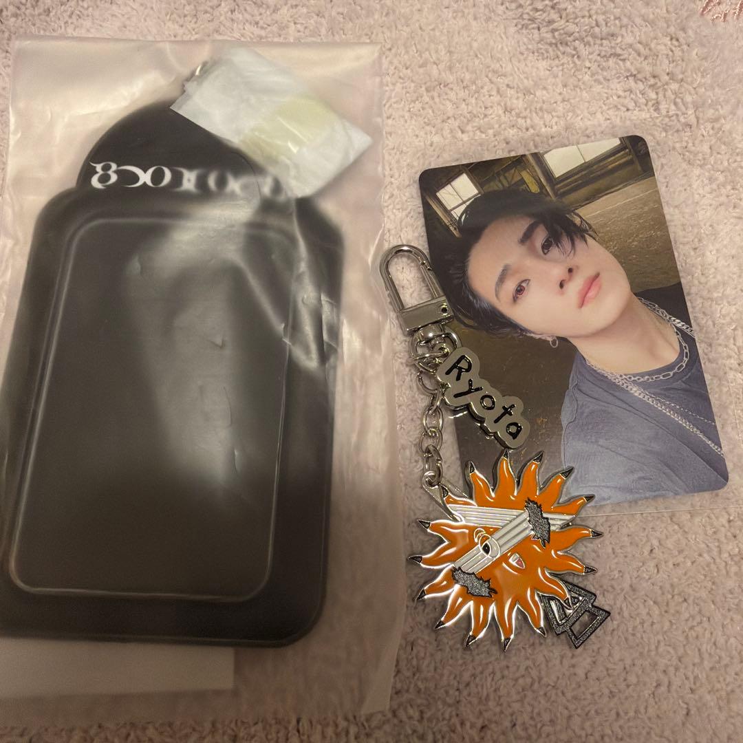 oneoreight gather RYOTA トレカ キーチェーン