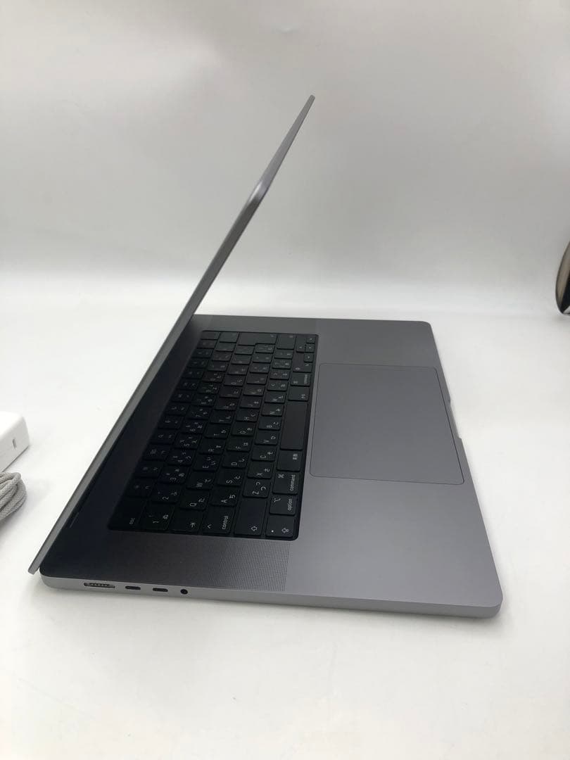 MacBook本体 Apple MacBook Pro 16inch 32GB SSD1TB