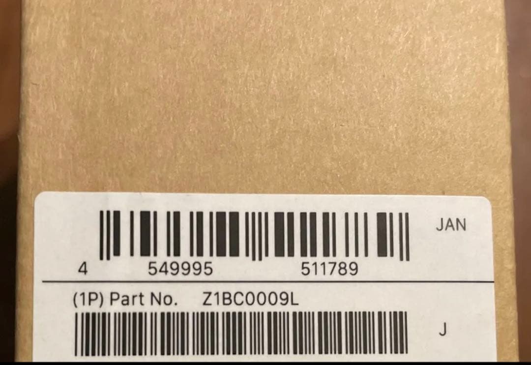 MacBook Air 13インチ M3チップ 8GBメモリ/SSD 256GB