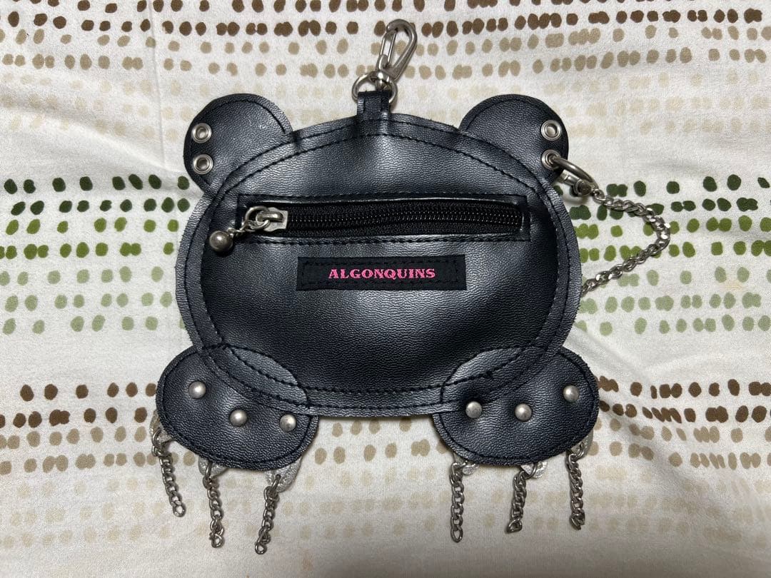 ア*ノ様 グルーミーポシェット