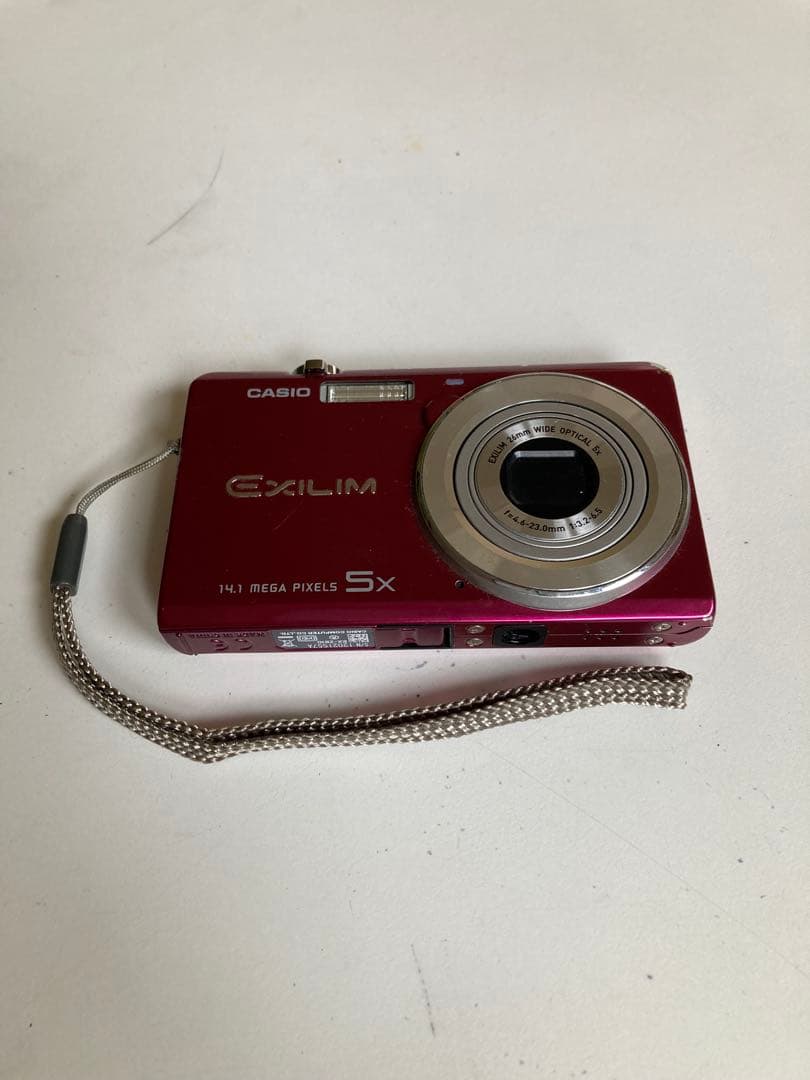 CASIO EXILIM 1410万画素 ピンク