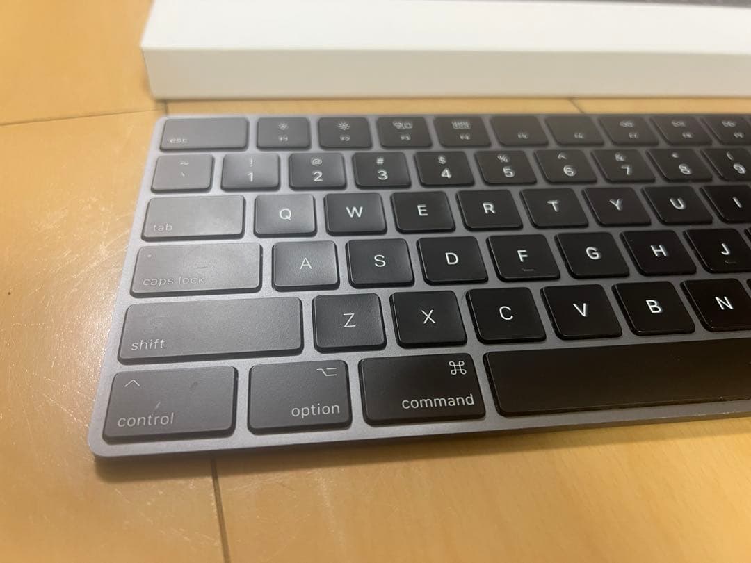Apple Magic Keyboard US テンキー付き 黒