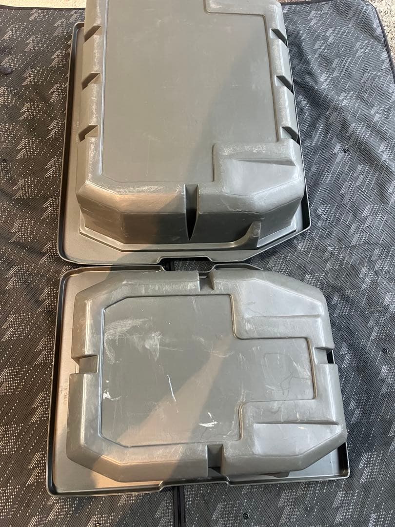 シエナ 純正 ？ トランクBOX 荷室 収納 ケース