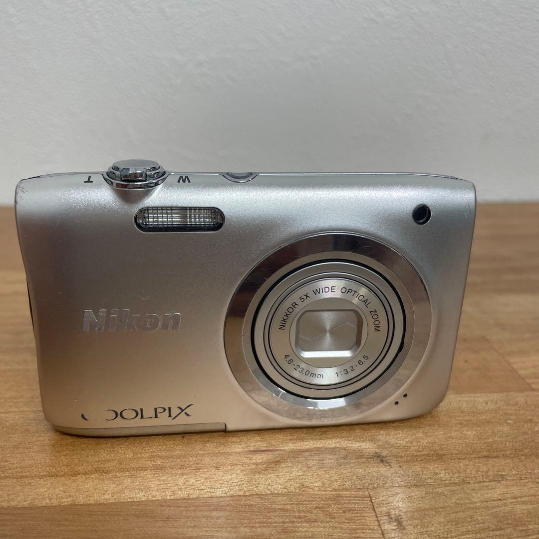 Nikon COOLPIX A100コンパクトデジタルカメラ　中古バッテリーなし