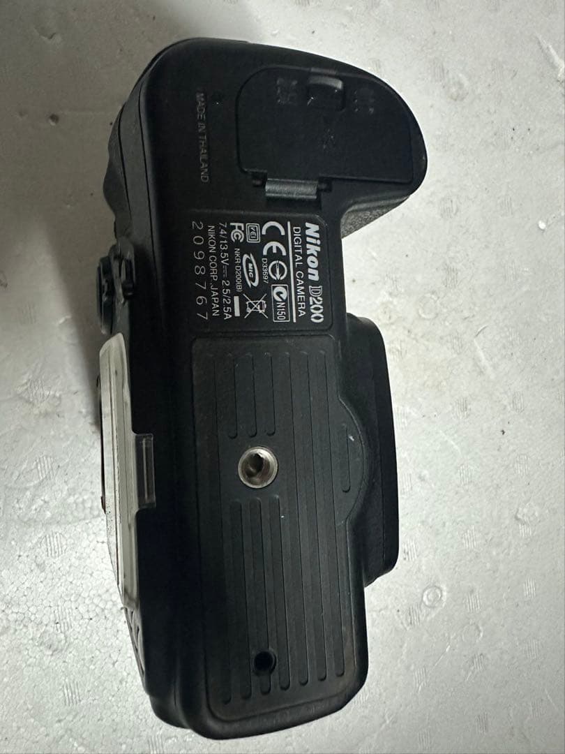 Nikon D200 デジタル一眼レフカメラ