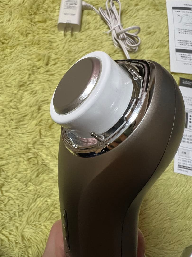 パナソニック　美顔器 ソニックRFリフト　EH-SR75-N