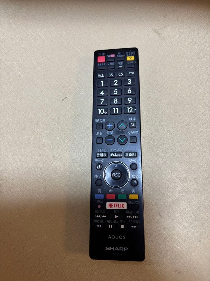 AQUOS 40インチテレビ　シャープ