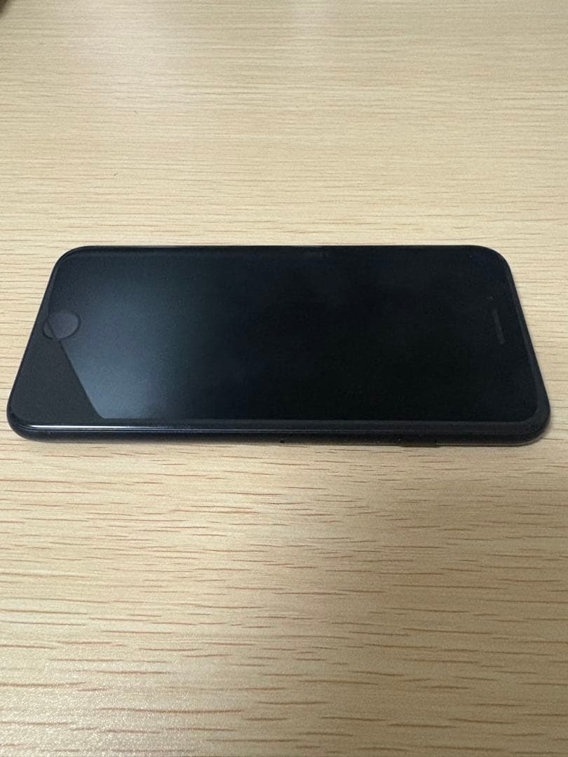 美品 iPhone SE2 64GB simフリー ブラック バッテリー87%