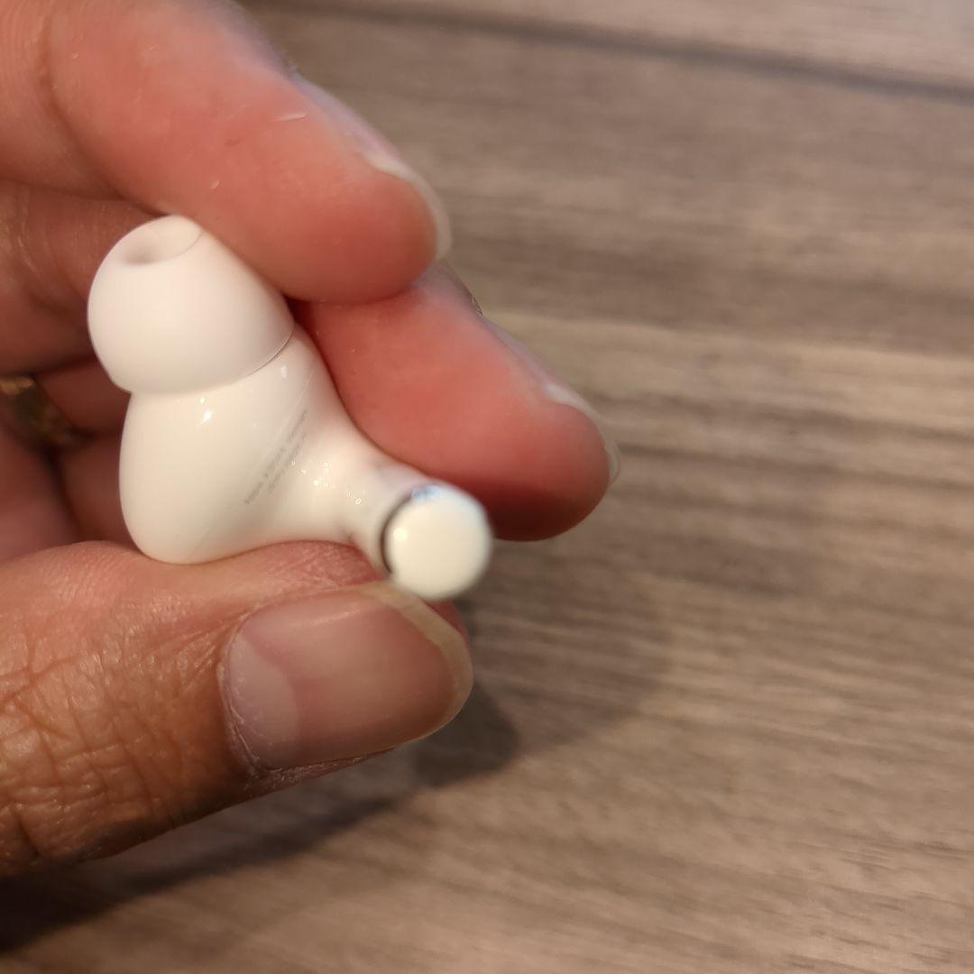 AirPods Pro 第2世代 usb-c 左耳 A3048 [28]