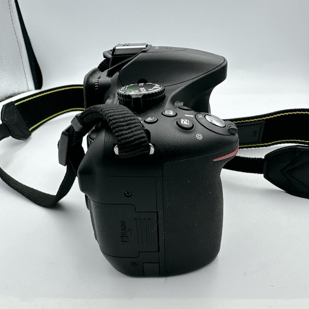 専用【極美品】Nikon D5200 ダブルズームキット デジタル一眼レフカメラ