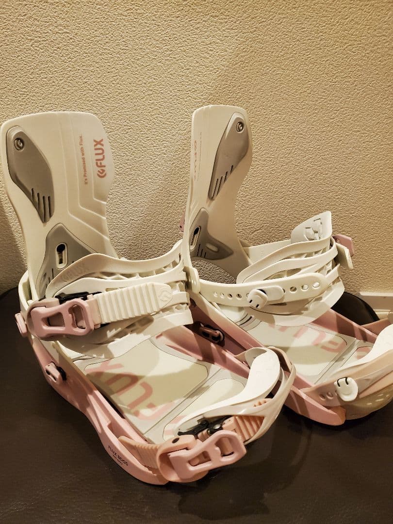 21ー22 FLUX フラックス GX レディース Sサイズ　ホワイト　ピンク