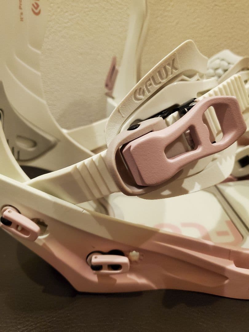 21ー22 FLUX フラックス GX レディース Sサイズ　ホワイト　ピンク