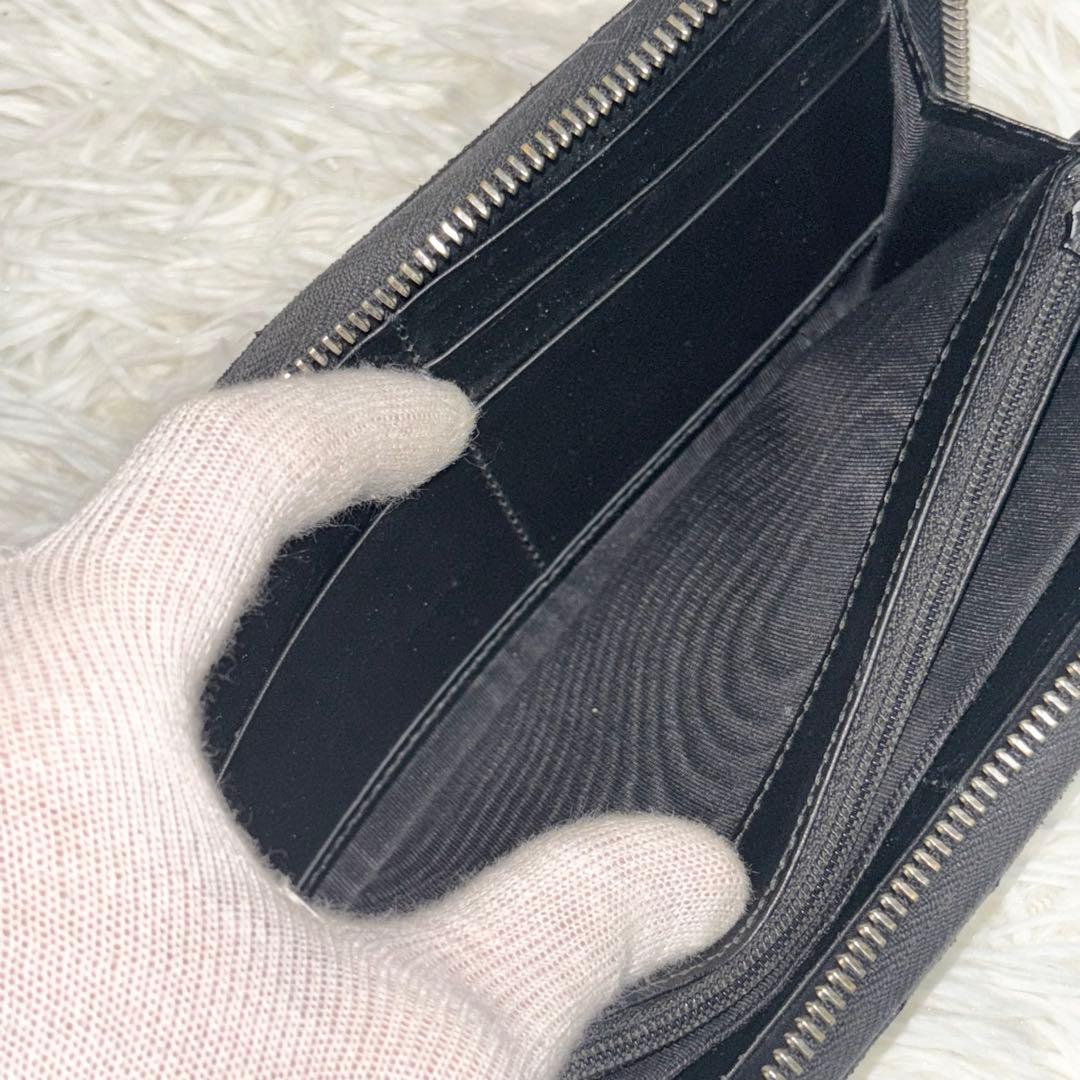 グッチ 長財布 タイガー 虎 PVC GGスプリーム ラウンドファスナー 黒