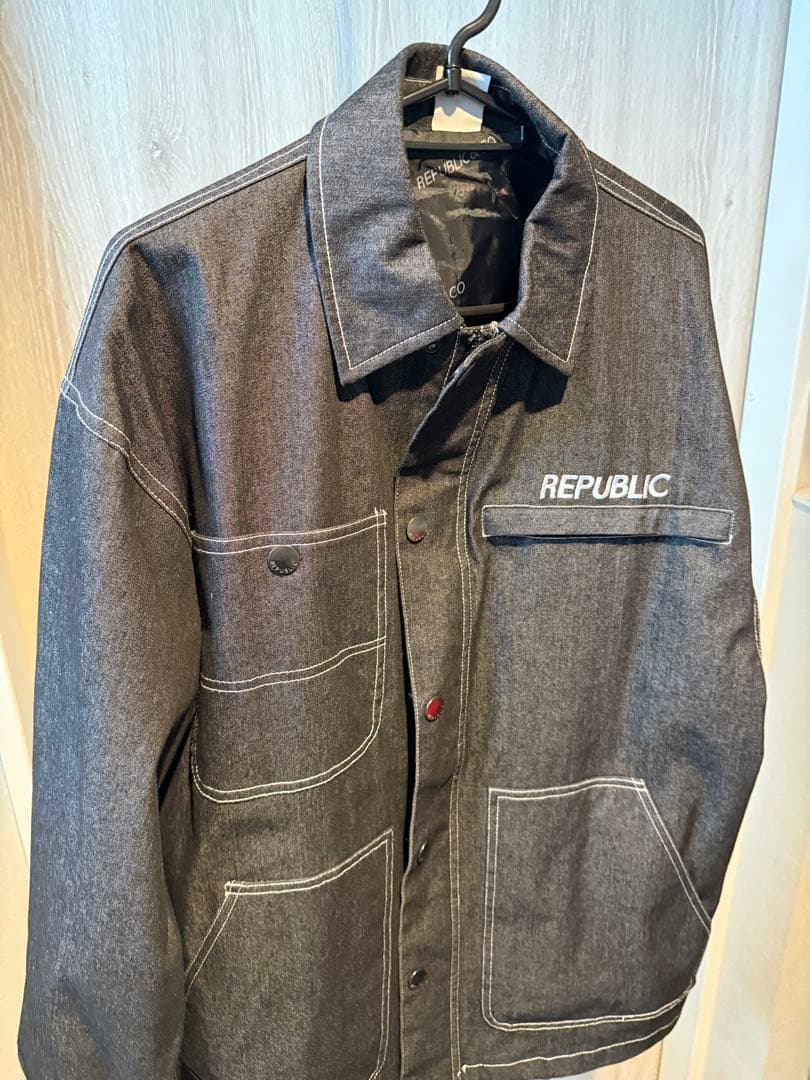 REPUBLIC ダークグレー デニムジャケット＋スノーボードソックス　２足付き